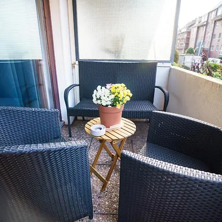 Immostay #3 - Mit Grossem Balkon, Parkplatz & Wlan- Naehe Zentrum * Bremen